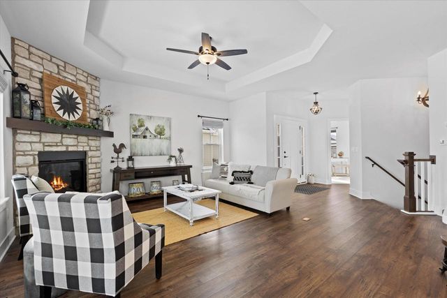 W252N6642 Aspen LANE, Sussex, WI 53089