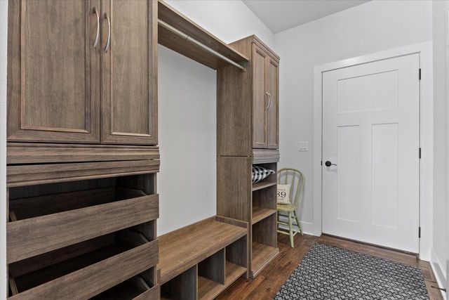 W252N6642 Aspen LANE, Sussex, WI 53089