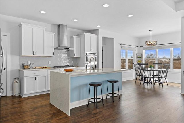 W252N6642 Aspen LANE, Sussex, WI 53089