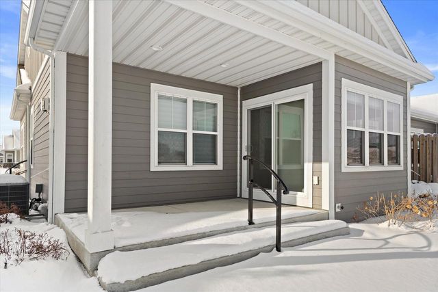 W252N6642 Aspen LANE, Sussex, WI 53089