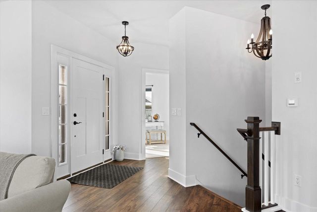 W252N6642 Aspen LANE, Sussex, WI 53089