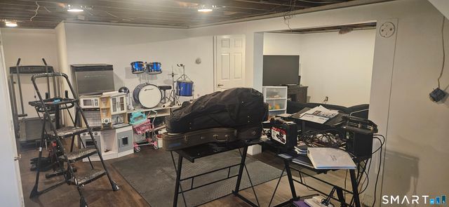 60 Nod Road, Windsor, CT 06095