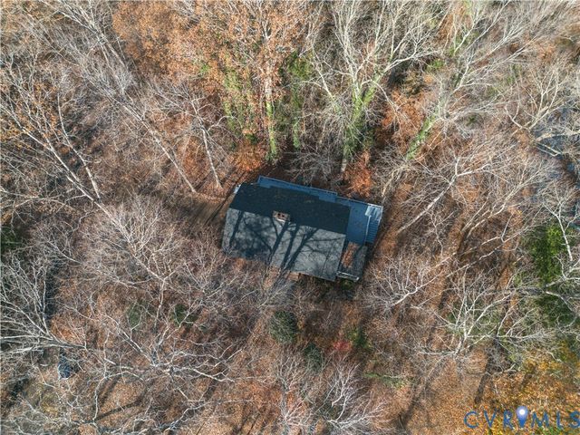 1 Brandon Cir, Williamsburg, VA 23185