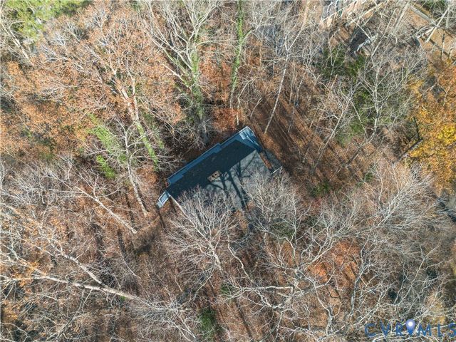 1 Brandon Cir, Williamsburg, VA 23185