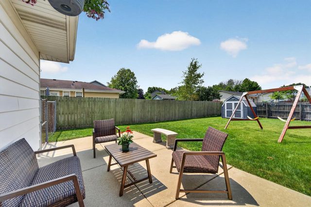 7004 60th AVENUE, Kenosha, WI 53142