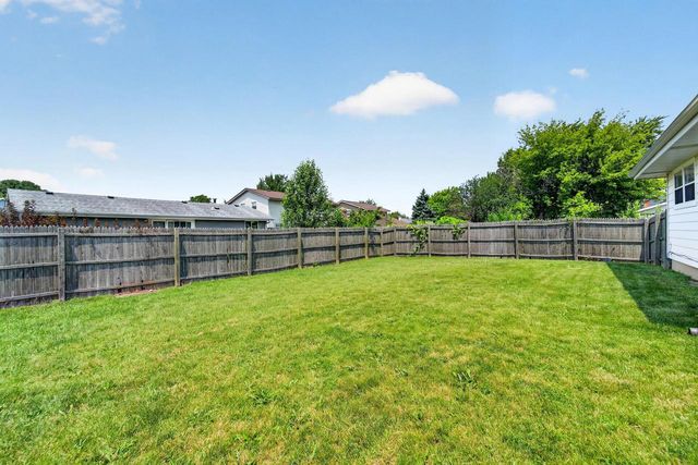 7004 60th AVENUE, Kenosha, WI 53142