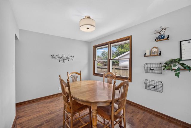 7004 60th AVENUE, Kenosha, WI 53142