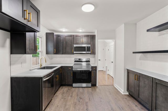 203 Gorham Avenue, Hamden, CT 06514