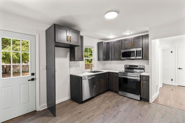 203 Gorham Avenue, Hamden, CT 06514