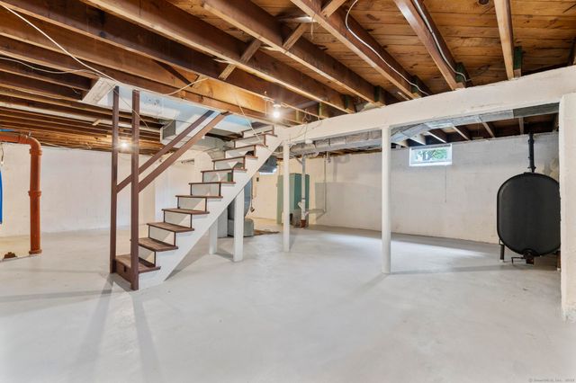 203 Gorham Avenue, Hamden, CT 06514