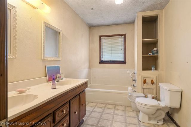 25512 Bokoshe Mountain Road, Bokoshe, OK 74930