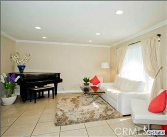 1371 W Cerritos 86, Anaheim, CA 92802