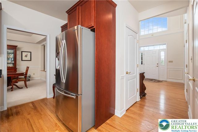 3350 North Bay Hill Drive, Upper Saucon Twp, PA 18034