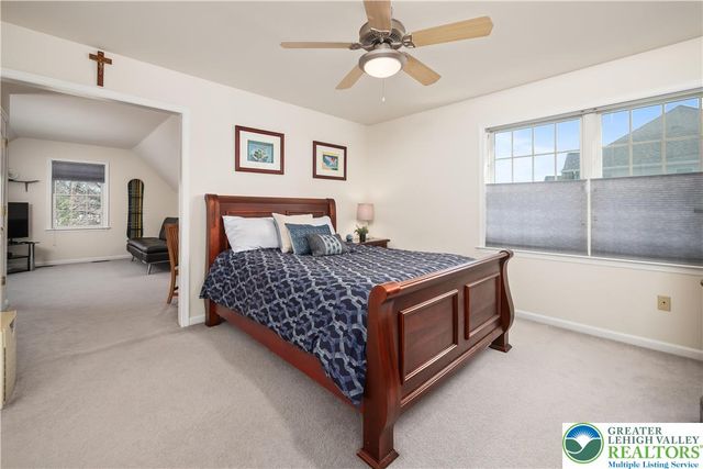 3350 North Bay Hill Drive, Upper Saucon Twp, PA 18034