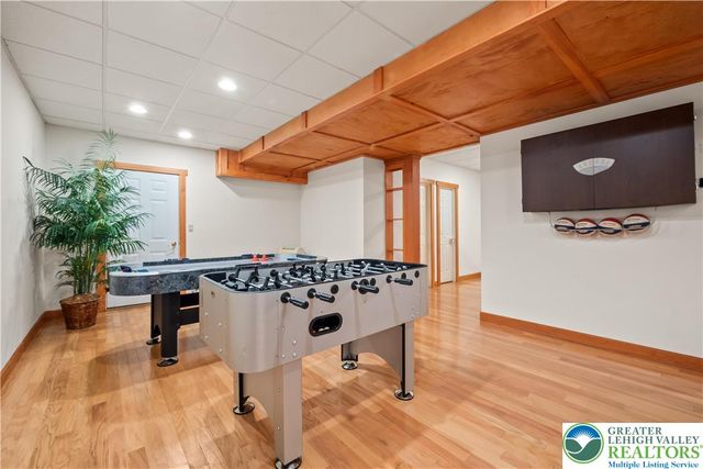 3350 North Bay Hill Drive, Upper Saucon Twp, PA 18034