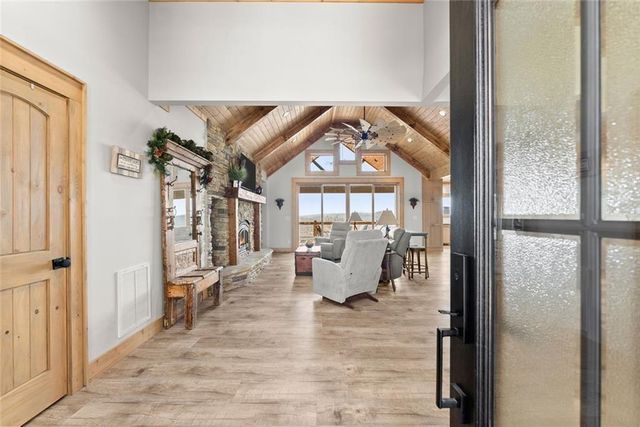 655 Mountainside Drive, Cleveland, GA 30528