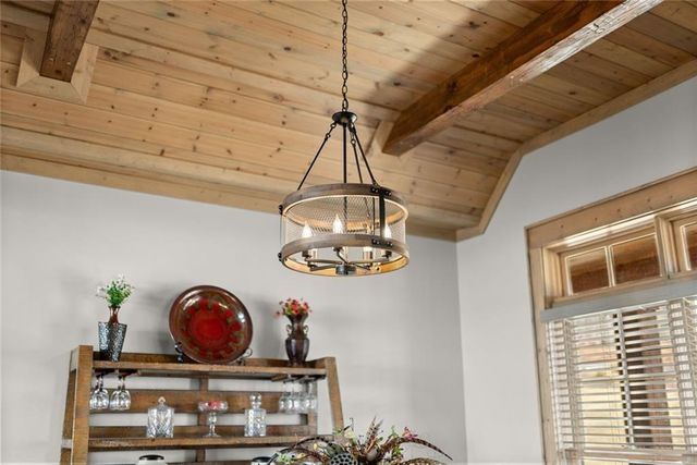 655 Mountainside Drive, Cleveland, GA 30528