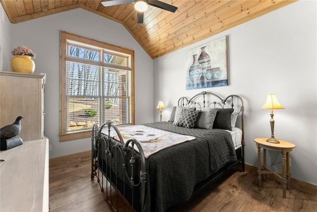 655 Mountainside Drive, Cleveland, GA 30528