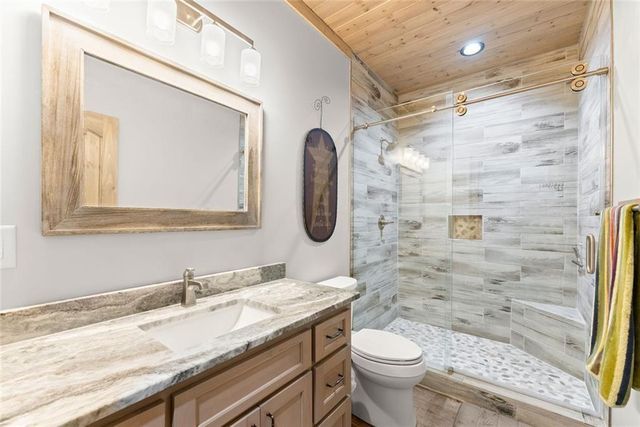 655 Mountainside Drive, Cleveland, GA 30528