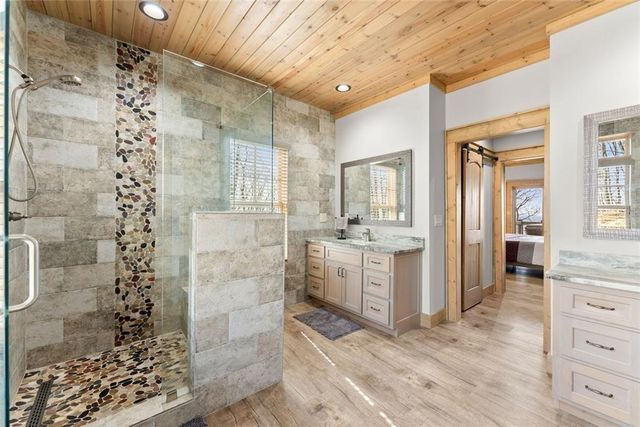 655 Mountainside Drive, Cleveland, GA 30528