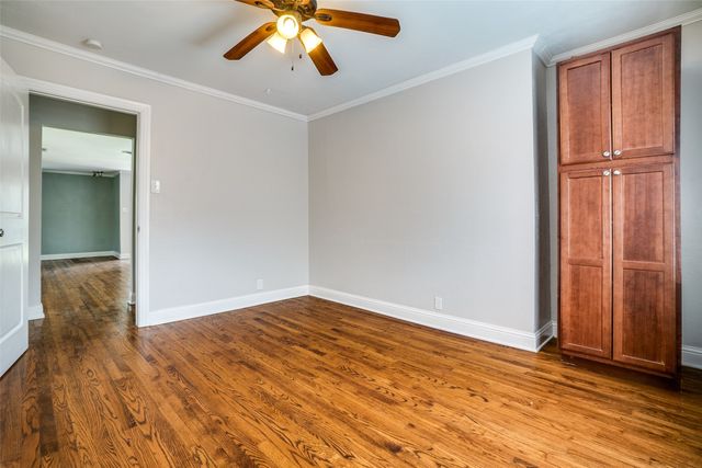 851 Peavy Road, Dallas, TX 75218