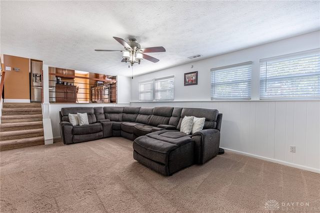 1520 Vista Ridge Drive, Miamisburg, OH 45342