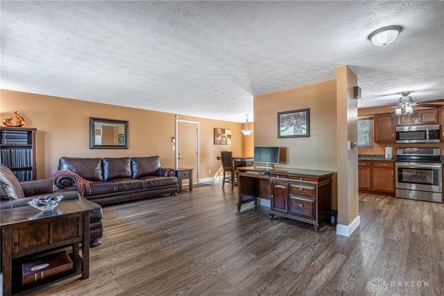 1520 Vista Ridge Drive, Miamisburg, OH 45342