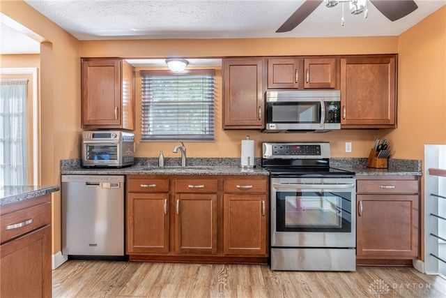 1520 Vista Ridge Drive, Miamisburg, OH 45342