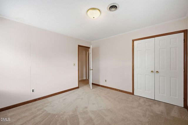 1003 Camelot Lane, Graham, NC 27253