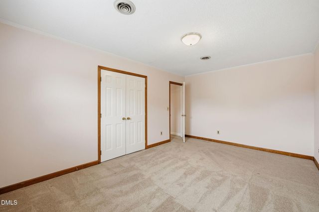 1003 Camelot Lane, Graham, NC 27253