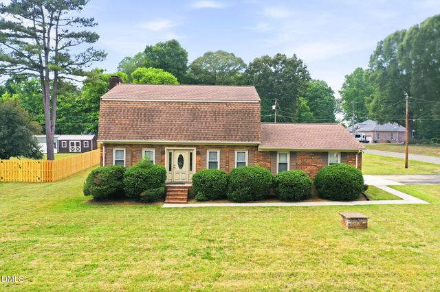 1003 Camelot Lane, Graham, NC 27253