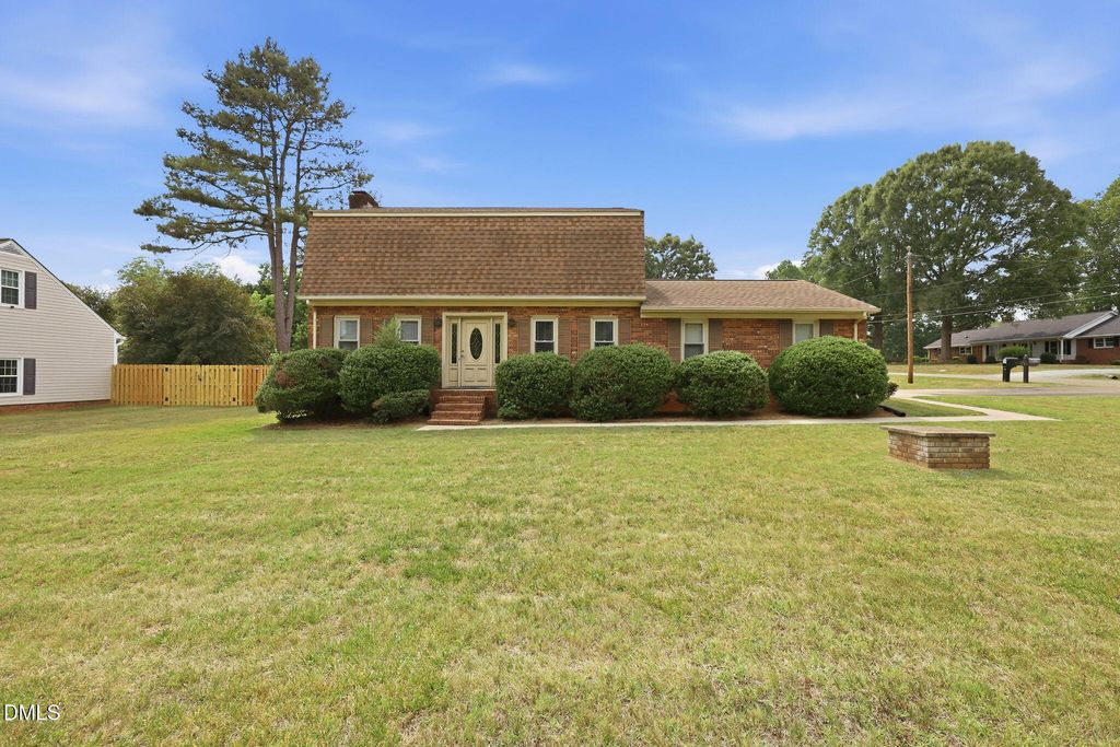 1003 Camelot Lane, Graham, NC 27253