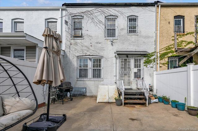 114-21 200th Street, Saint Albans, NY 11412