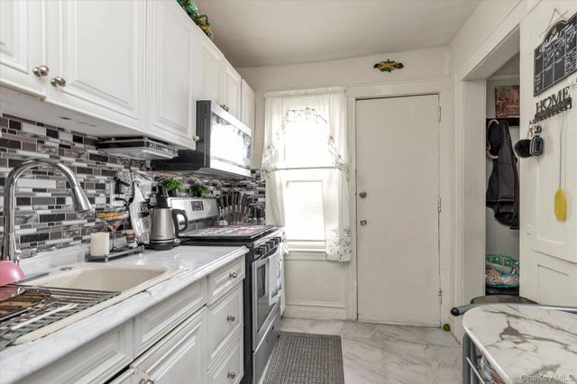 114-21 200th Street, Saint Albans, NY 11412