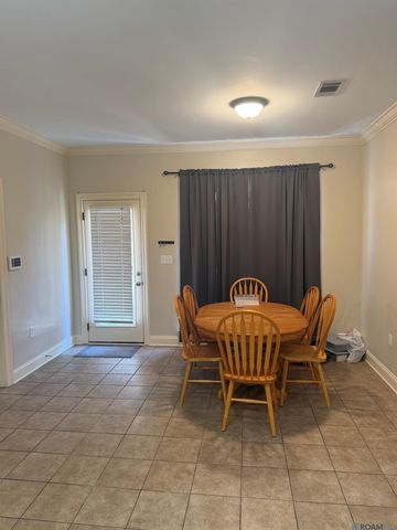 5257 Eastbay Dr, Baton Rouge, LA 70820