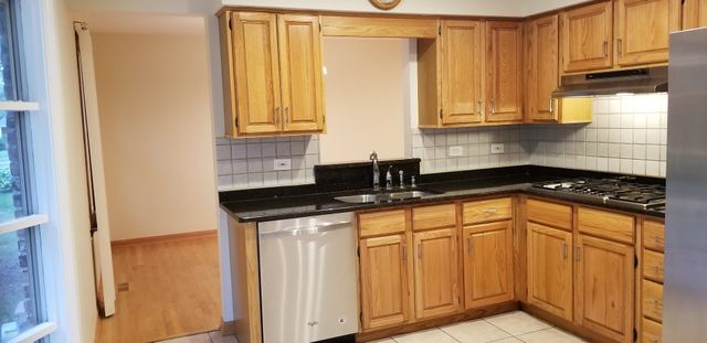 3402 Winnetka Road, Glenview, IL 60026