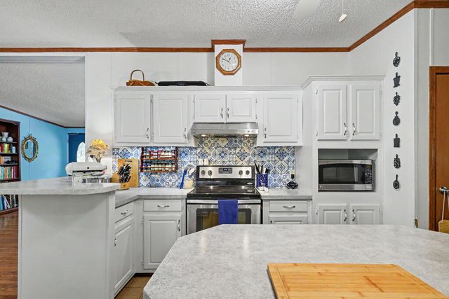 636 Blue Ridge Park Drive, Hayesville, NC 28904
