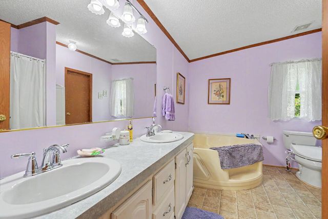 636 Blue Ridge Park Drive, Hayesville, NC 28904