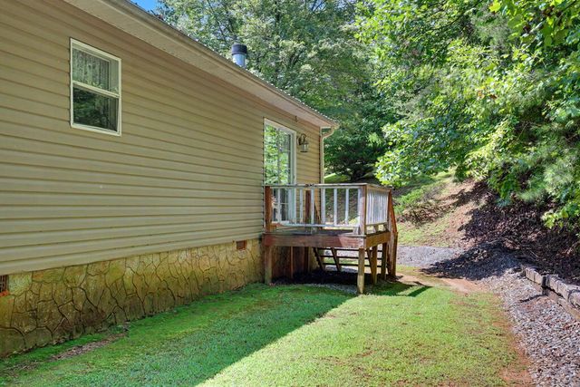 636 Blue Ridge Park Drive, Hayesville, NC 28904