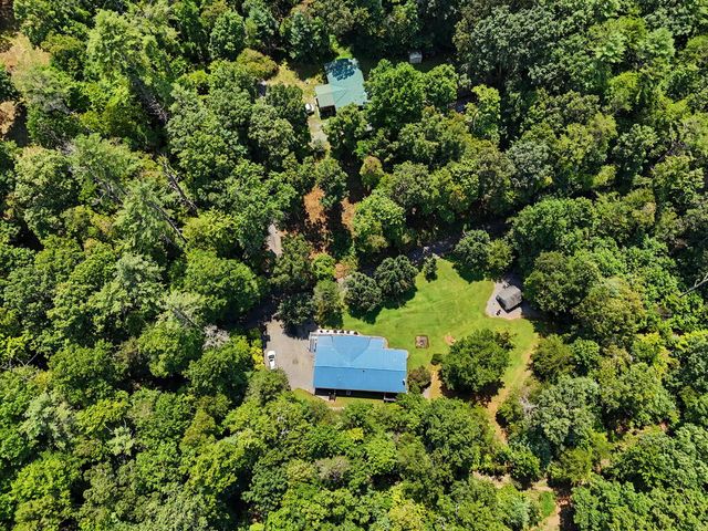 636 Blue Ridge Park Drive, Hayesville, NC 28904