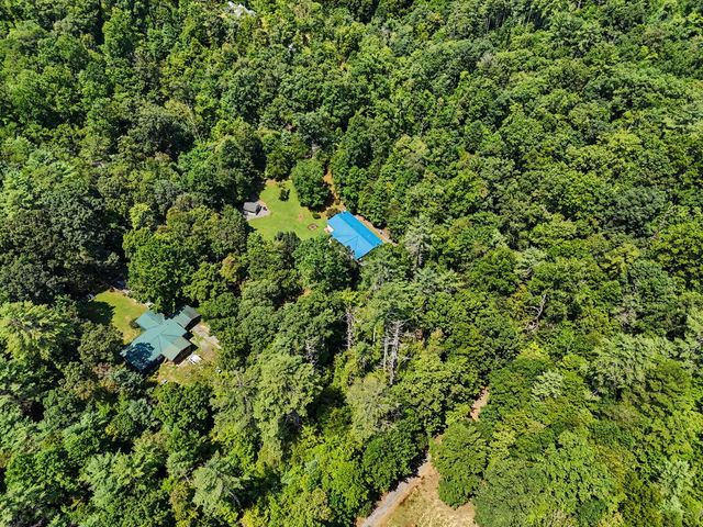636 Blue Ridge Park Drive, Hayesville, NC 28904