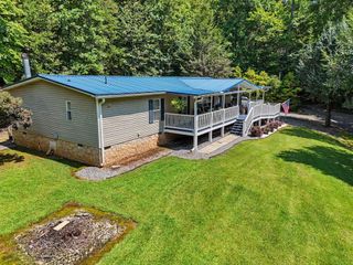 636 Blue Ridge Park Drive, Hayesville, NC 28904