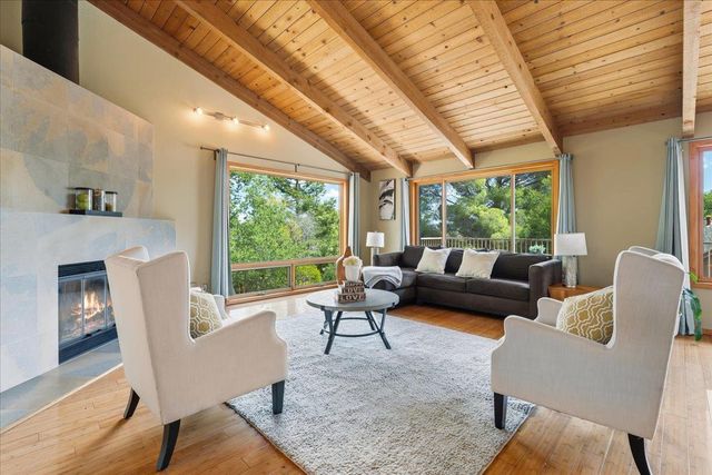 22213 Quinterno Court, Cupertino, CA 95014