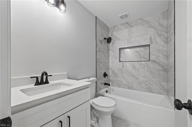 1132 Gladiola Cres CRST, Virginia Beach, VA 23453