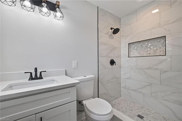 1132 Gladiola Cres CRST, Virginia Beach, VA 23453