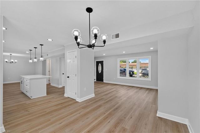 1132 Gladiola Cres CRST, Virginia Beach, VA 23453