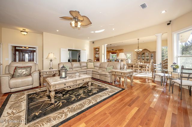 6301 Mary Mahoney Drive, Ocean Springs, MS 39564