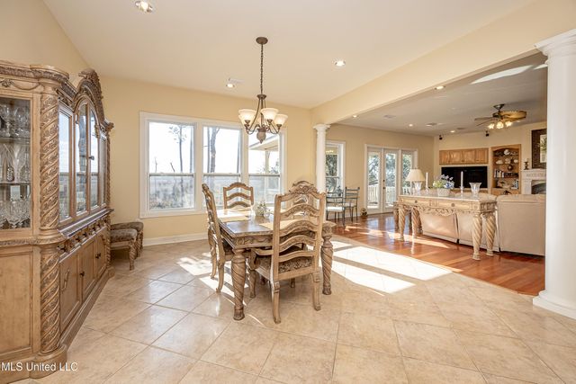 6301 Mary Mahoney Drive, Ocean Springs, MS 39564