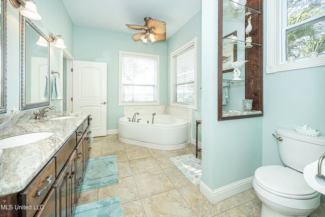 6301 Mary Mahoney Drive, Ocean Springs, MS 39564