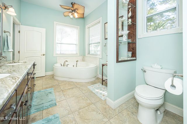 6301 Mary Mahoney Drive, Ocean Springs, MS 39564